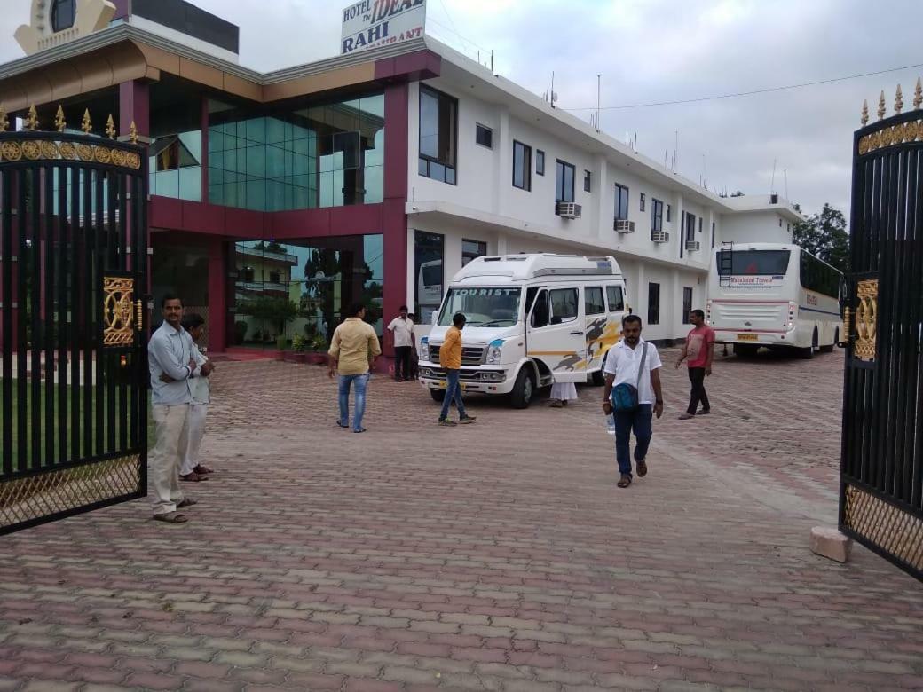 Hotel The Ideal Kushinagar Exterior foto